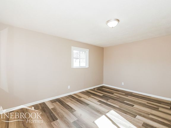 5th image of 3610 N Whittier Pl