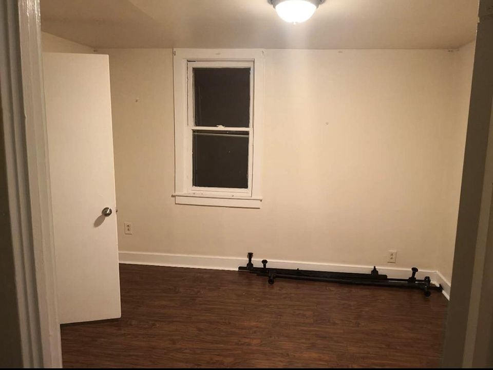1st image of 752 Elmwood Ave #2
