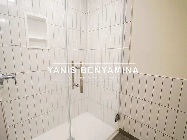 13 Sewall Ave #208 — Photo 9