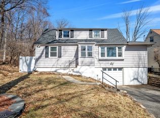 59 Sunnyside Rd, West Orange, NJ 07052