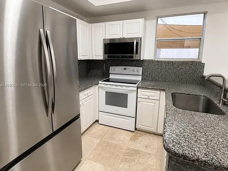 5230 NW 109th Ave #4 — Photo 7