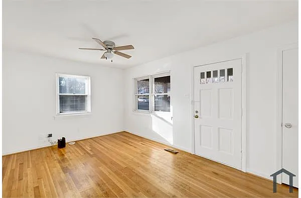 Building Photo - 1741 34th St W