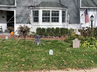 8 Ramapo Rd, Pompton Plains, NJ 07444