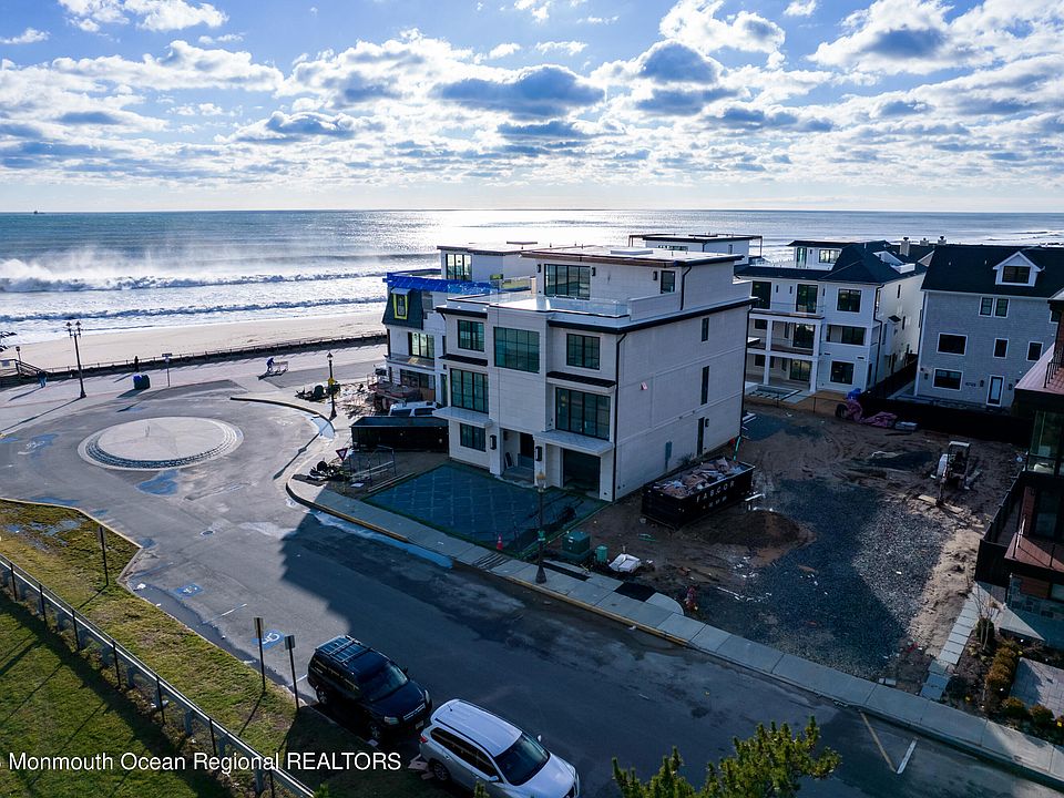 1st image of 10 Seaview Avenue