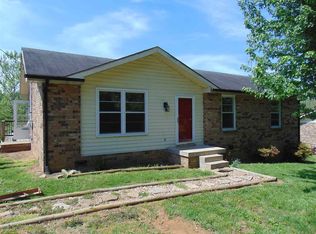 711 Franklin Rd, Scottsville, KY 42164