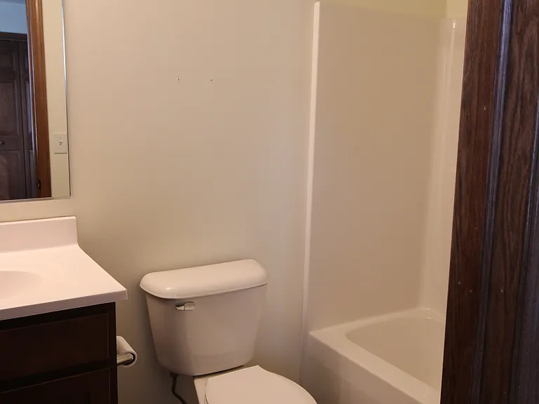 Dreamsville Apartments — Photo 41