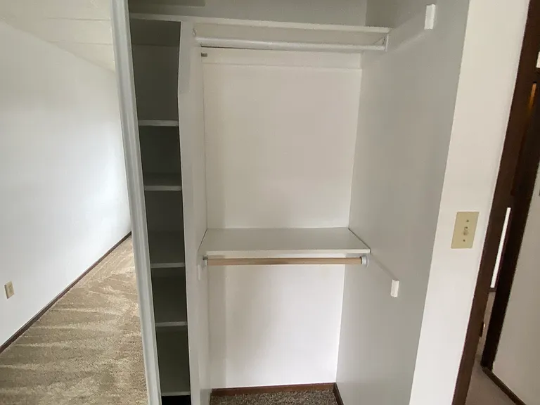 225 Walnut St #1A — Photo 9