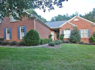 5417 Denberg Ln, Raleigh, NC 27606