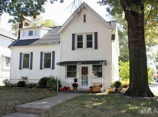230 W Hanssler Pl, Peoria, IL