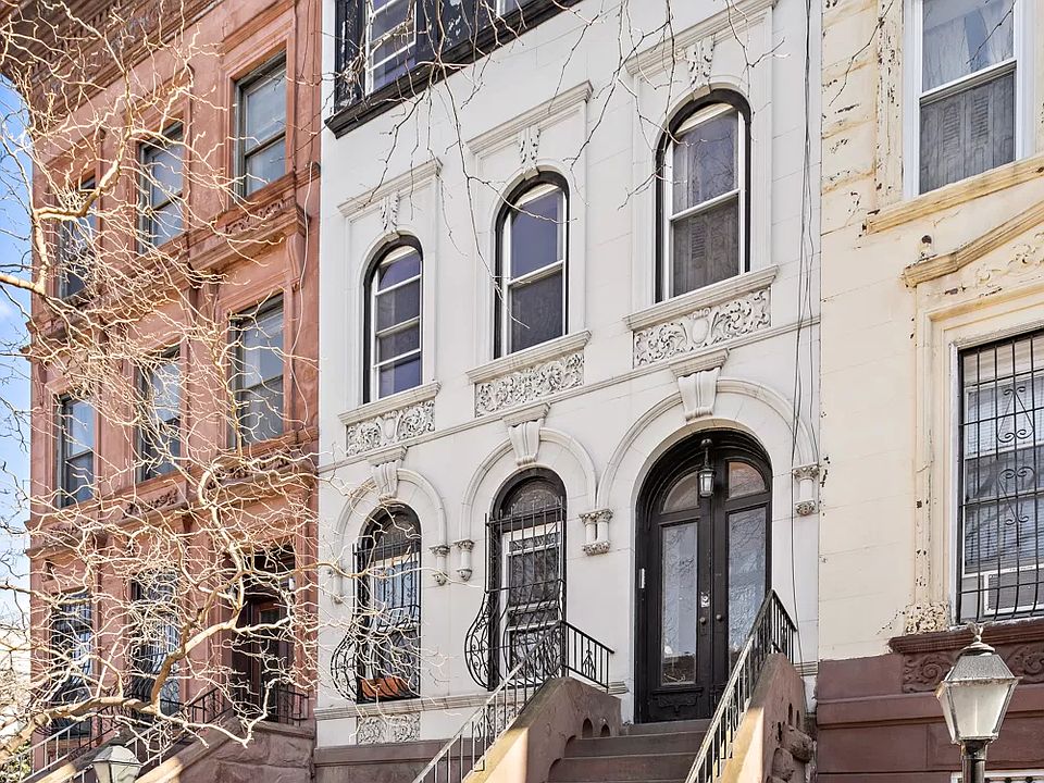 1st image of 155 Underhill Ave
