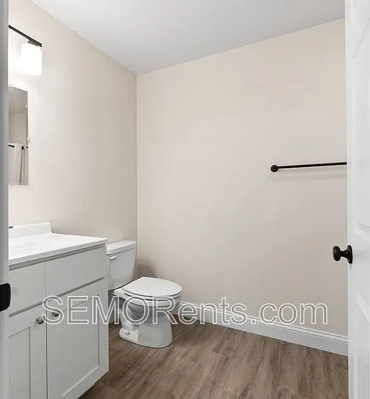 42 Point Dr #101 — Photo 2