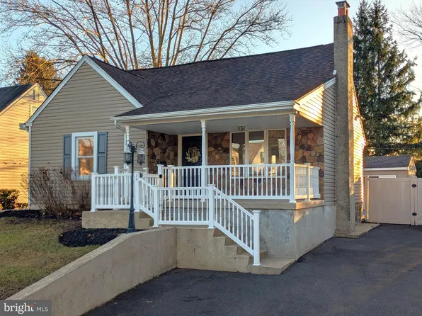 25 James Rd, Hatboro, PA 19040