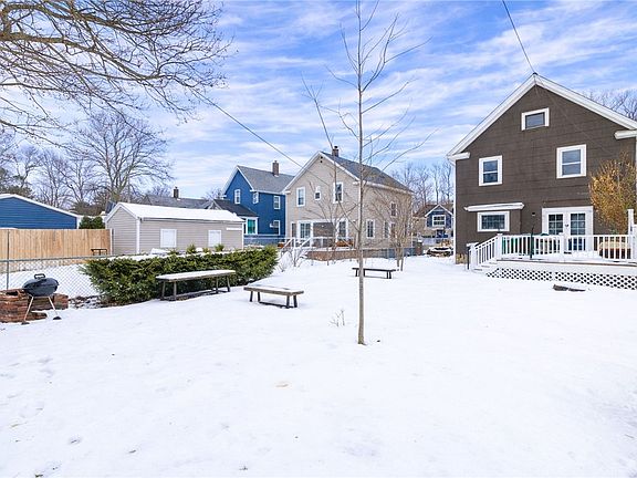 4th image of 970 Atlantic Ave