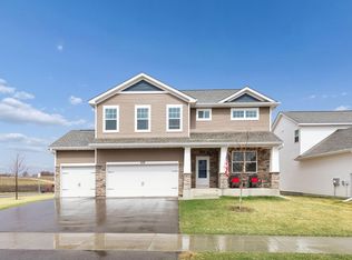 838 Foxglove Ter, Waconia, MN 55387