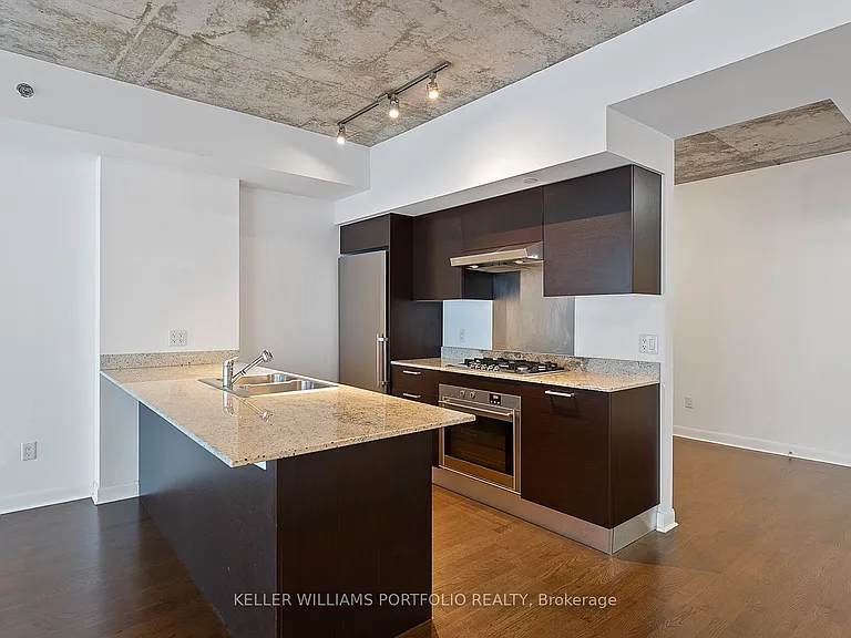 375 King St W #1805 — Photo 13