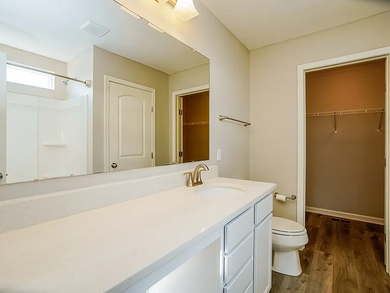 259 Glen Crossing Dr — Photo 14