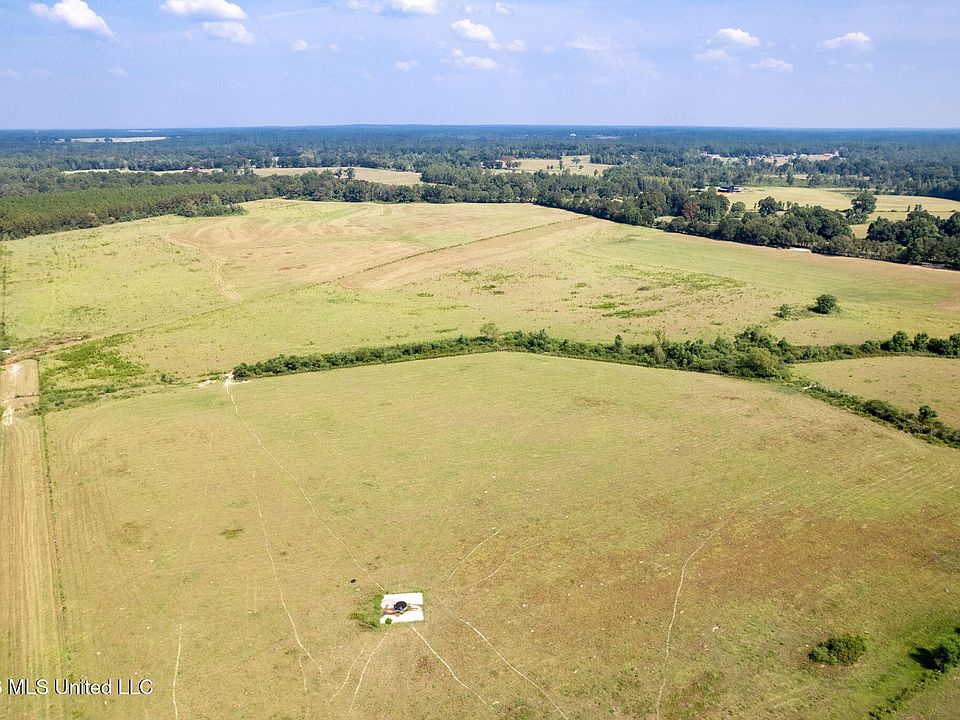 2nd image of 1 Grady Lewis Rd