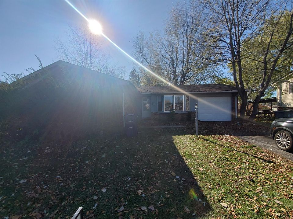1st image of 644 Dartmoor Dr