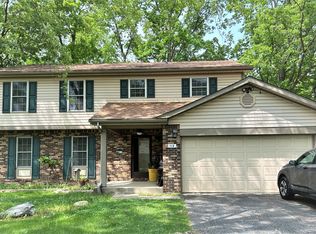 112 Rush Ct, Fishers, IN 46038