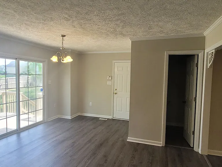 24 Cone Ct — Photo 5