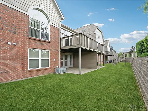 4th image of 7482 Great Waters Ln