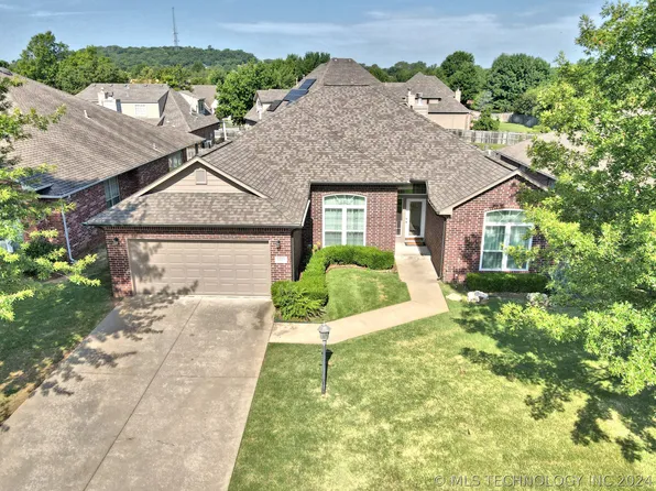 8228 S 72nd East Ave, Tulsa, OK 74133