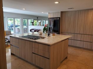 5015 Orduna Dr, Coral Gables, FL 33146