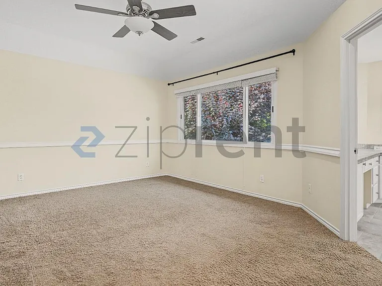 13202 Rogers Rd — Photo 22
