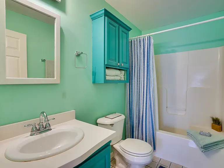490 W Dryden Rd #A — Photo 26
