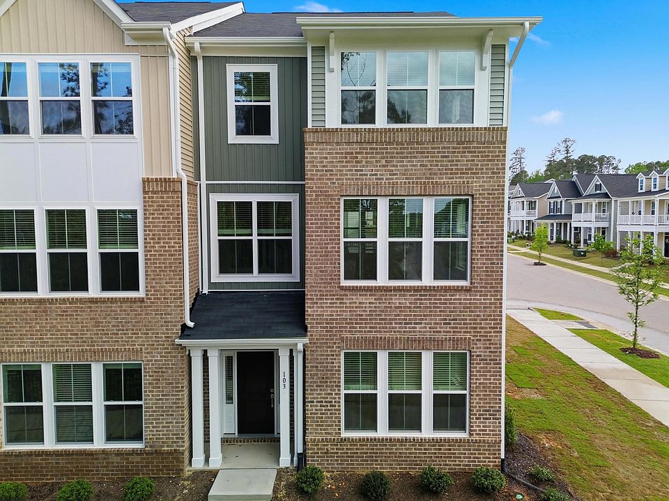 1st image of 103 Frosted Iris Ln #1