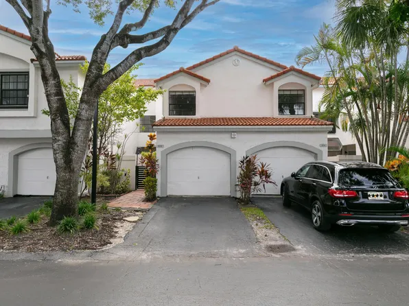 3530 Magellan Cir APT 613, Aventura, FL 33180