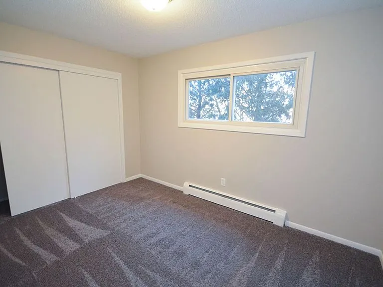 504-512 14th St SE — Photo 5