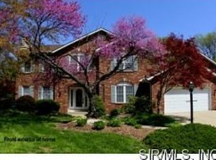 85 Timberwood Ln, Collinsville, IL 62234