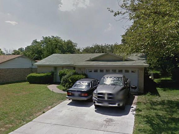 5th image of 2402 Catalo Ln