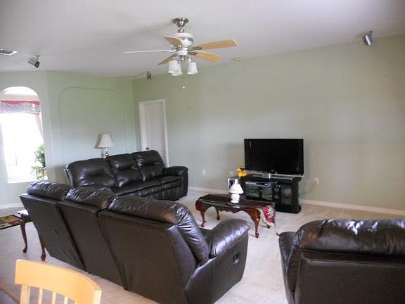 3rd image of 19256 Timber Pine Ln