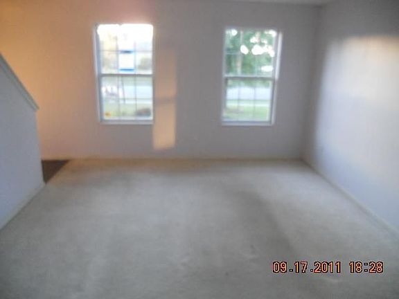 3rd image of 6235 Hollingsworth Dr
