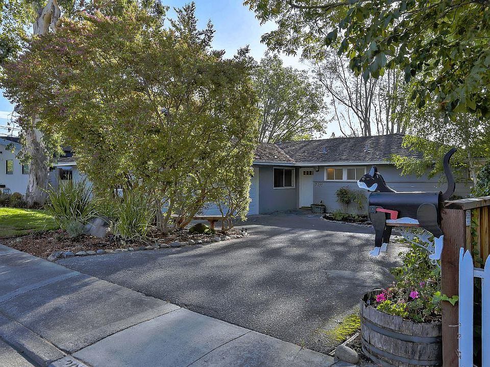 1st image of 2055 Nassau Dr