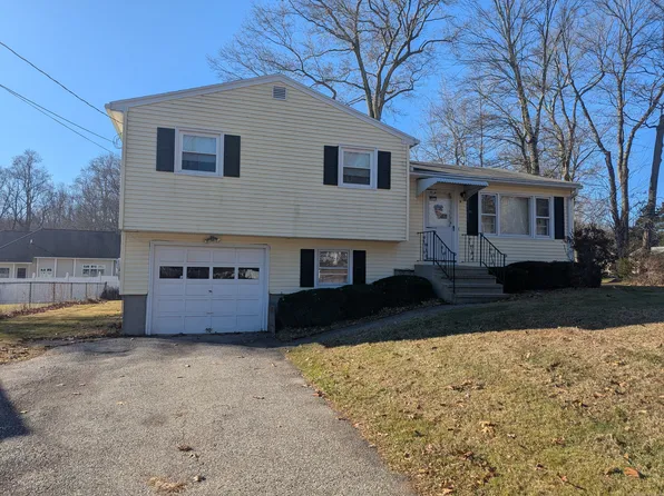 3 Arcadia Circle, Ansonia, CT 06401