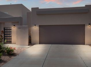 1254 Tierra Verde Loop NW, Los Lunas, NM 87031