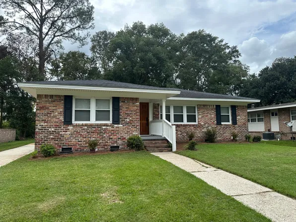 36 W Lourando Dr, Mobile, AL 36606