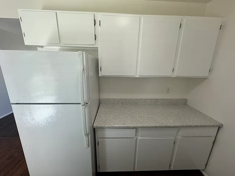 Magnolia Manor — Photo 15