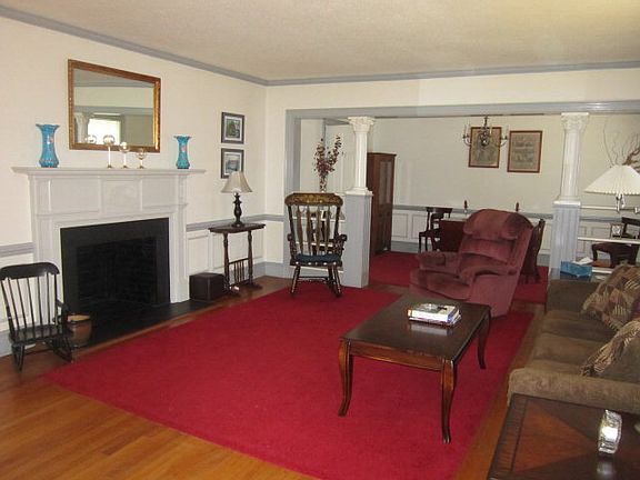 3rd image of 107 Overstreet Dr
