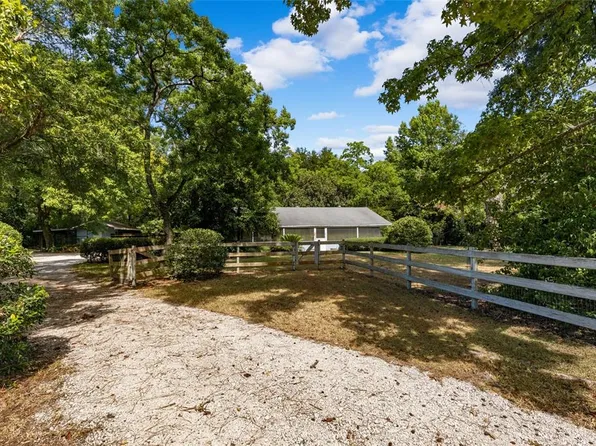 10314 SW 122nd St, Archer, FL 32618