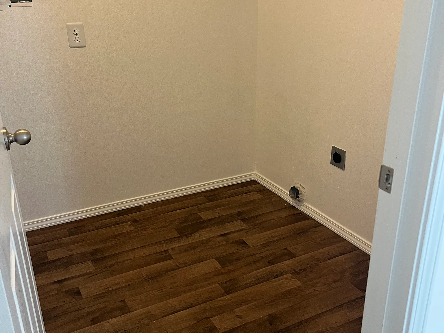 2 bed, 945 sqft, $1,400 — Photo 4