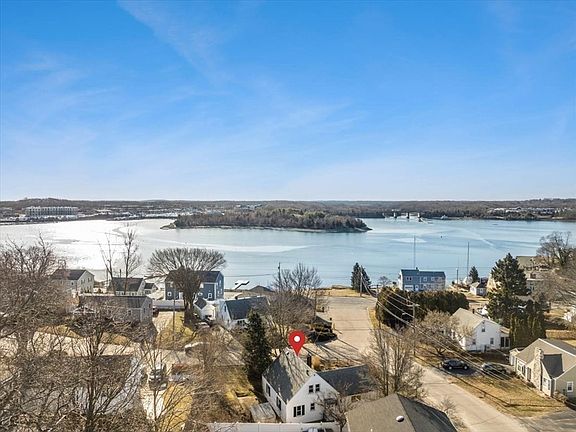 5th image of 11 Prospect Hill Dr
