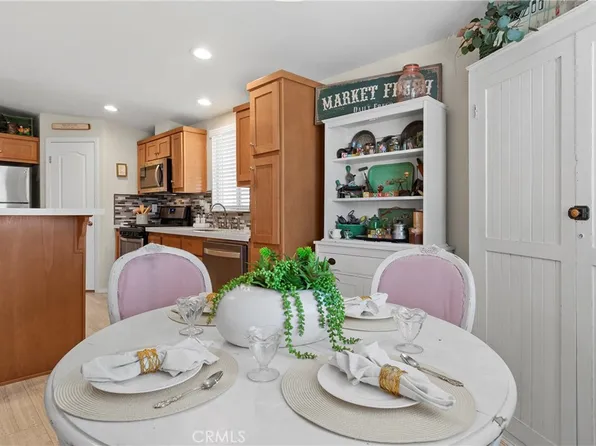 1424 Glengrove Sq, Corona, CA 92882