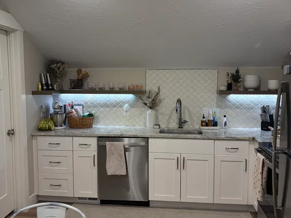 (undisclosed Address), Leeds, UT 84746
