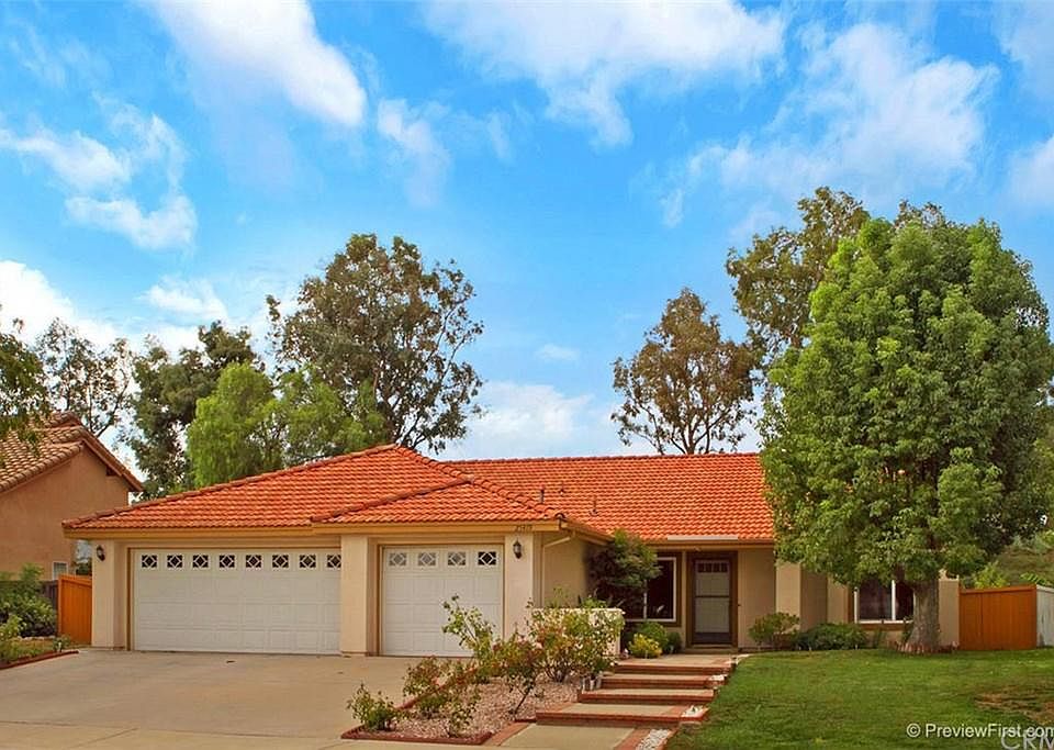 1st image of 25419 Birchtree Dr
