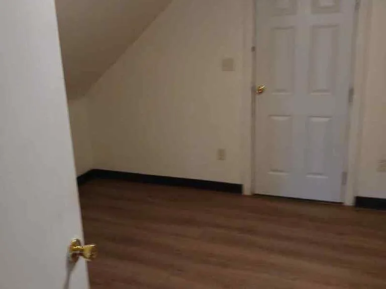 205 Walnut St — Photo 6