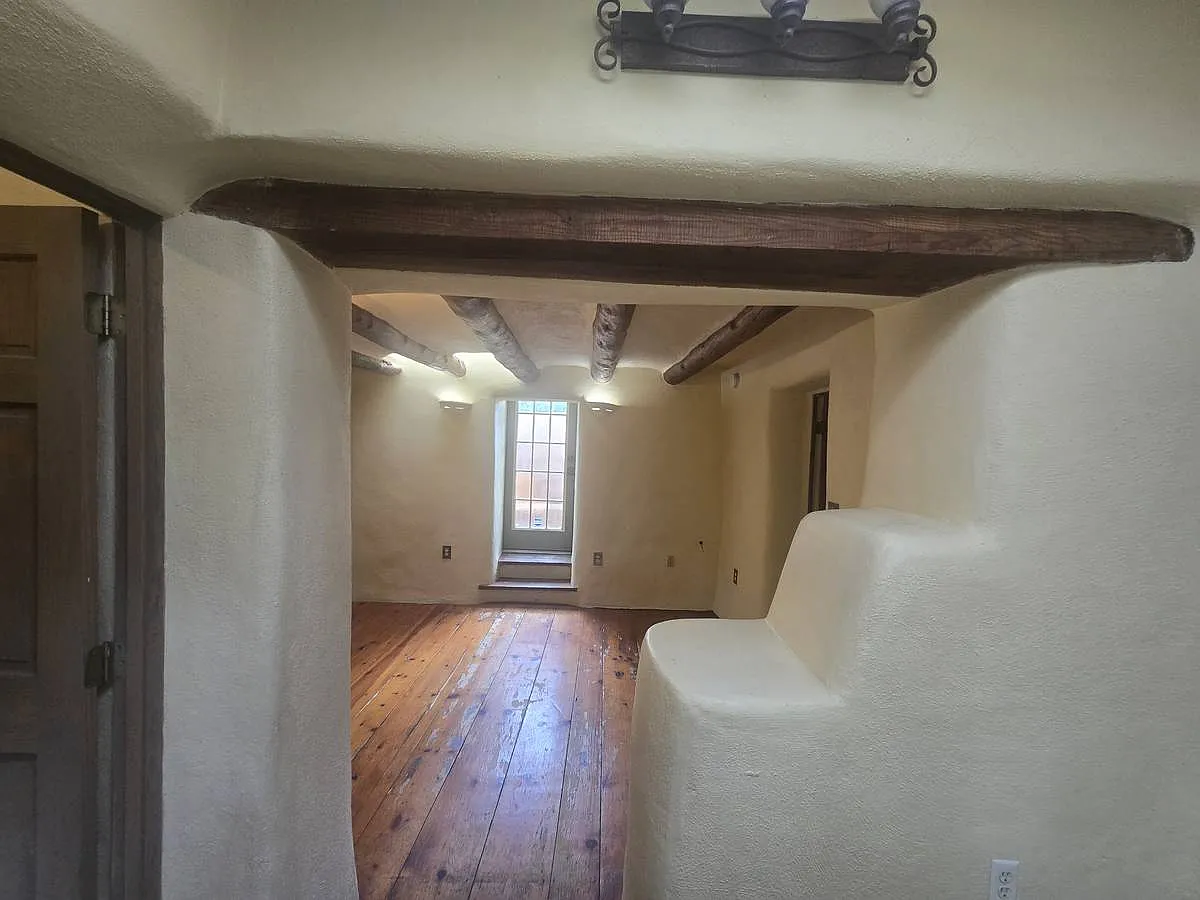 2 bed, 1500 sqft, $1,950 — Photo 3